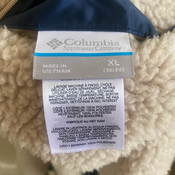 Columbia Reversible Vest - Picture 3 of 4